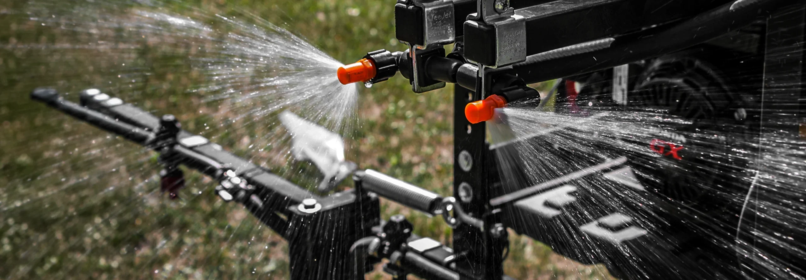 Spray Boom/ Boomless